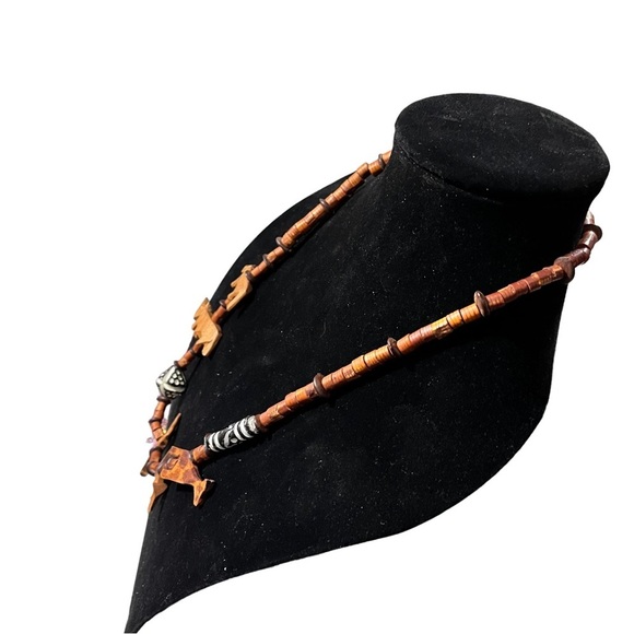 Antique Hand-Carved Wooden Animals & Tribal Painted Pendants Necklace 28” Rhino - Picture 3 of 10